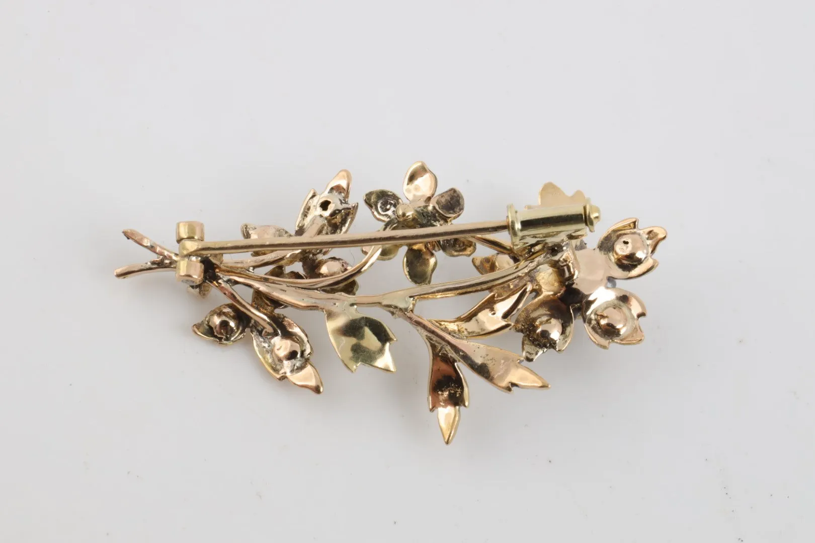 14k Yellow Gold 0.41tcw Diamond Flower Brooch (4.24g.)