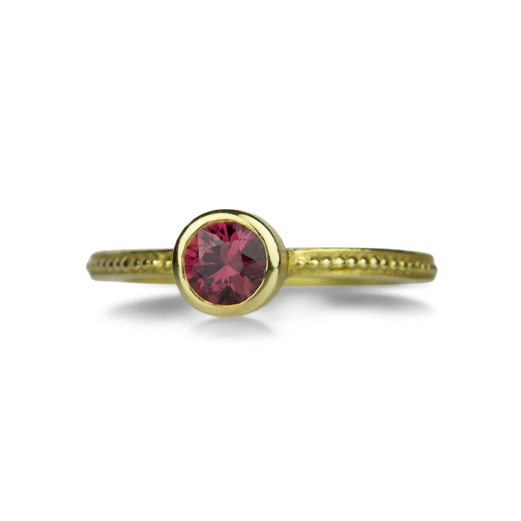 18k Burgundy Sapphire Ring