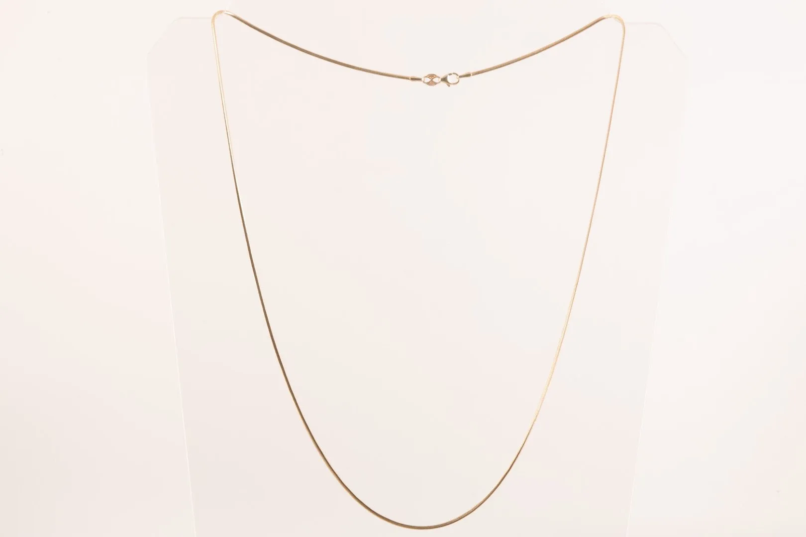 24" 14k Yellow Gold Snake Chain Necklace (7.41g.)