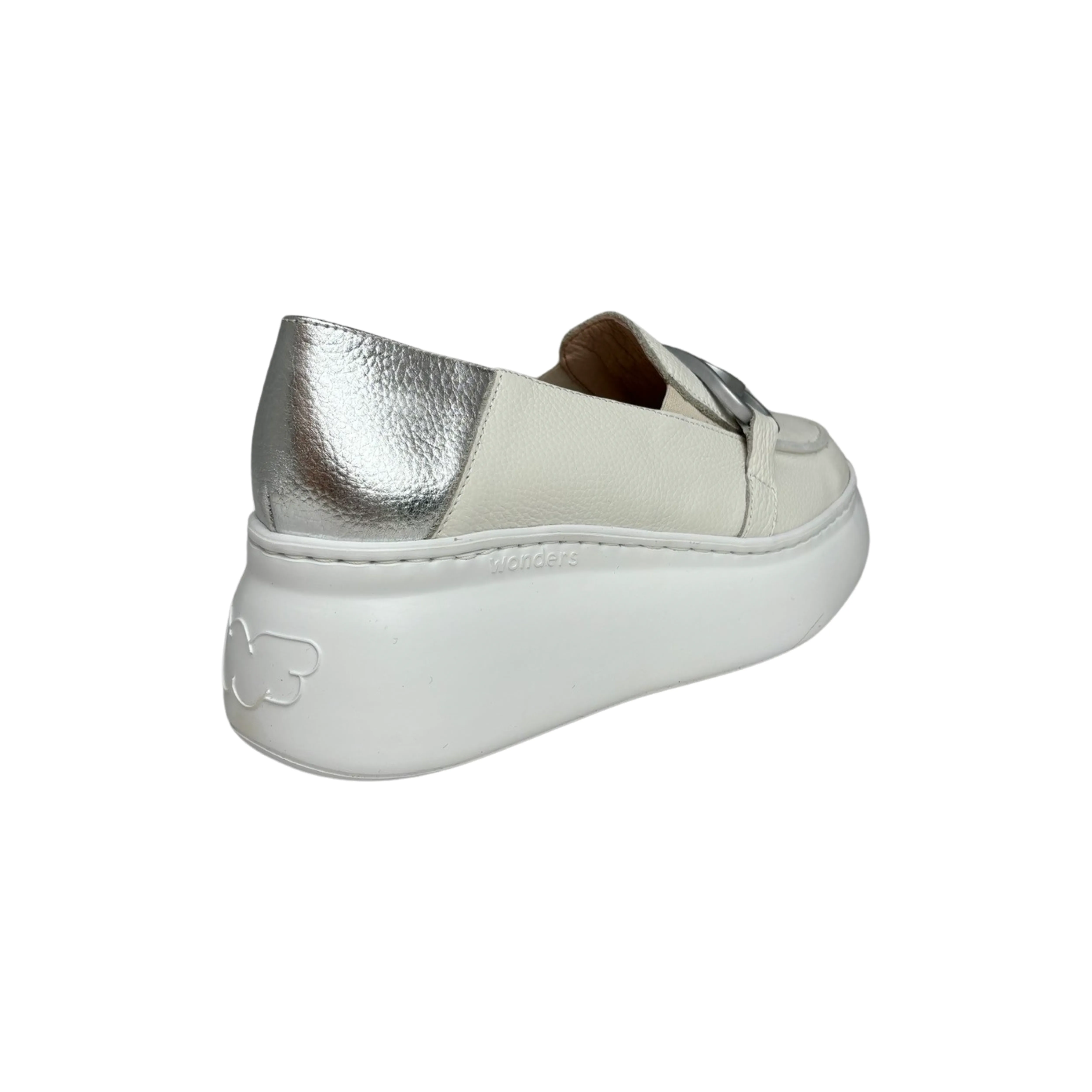 A2641 White Flatform Loafer