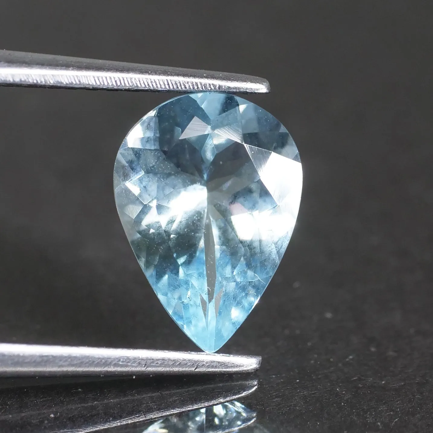 Aquamarine | pear cut,  10x7 mm, 2.8ct, VS Brazil