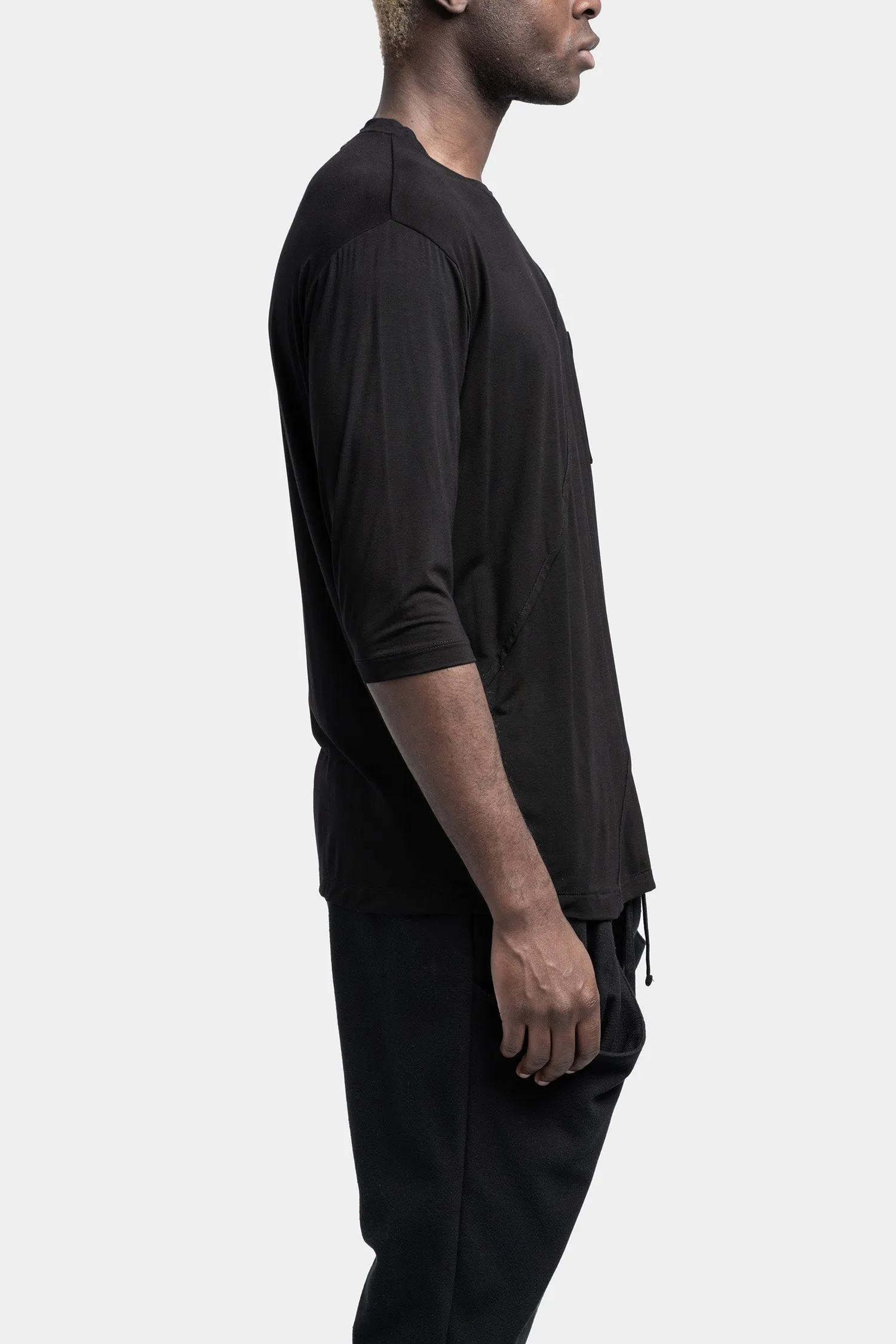 Bamboo pocket t-shirt