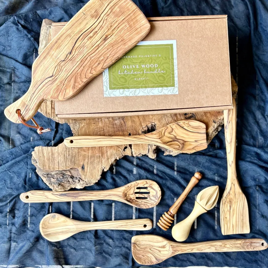 Curated Olive Wood Kitchen Set from Bethlehem | Gift Box for the Foodie