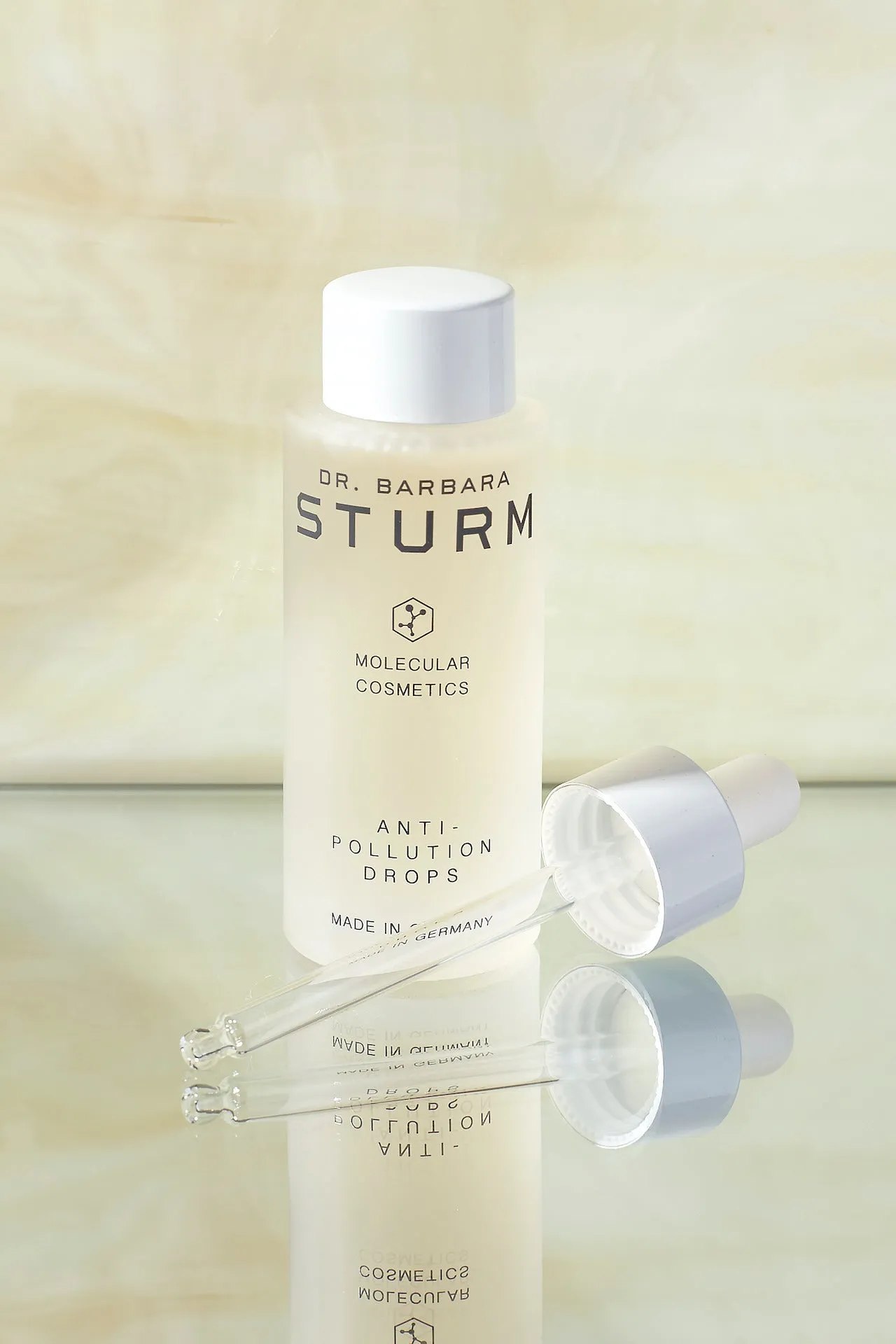 Dr. Barbara Sturm Anti-Pollution Drops