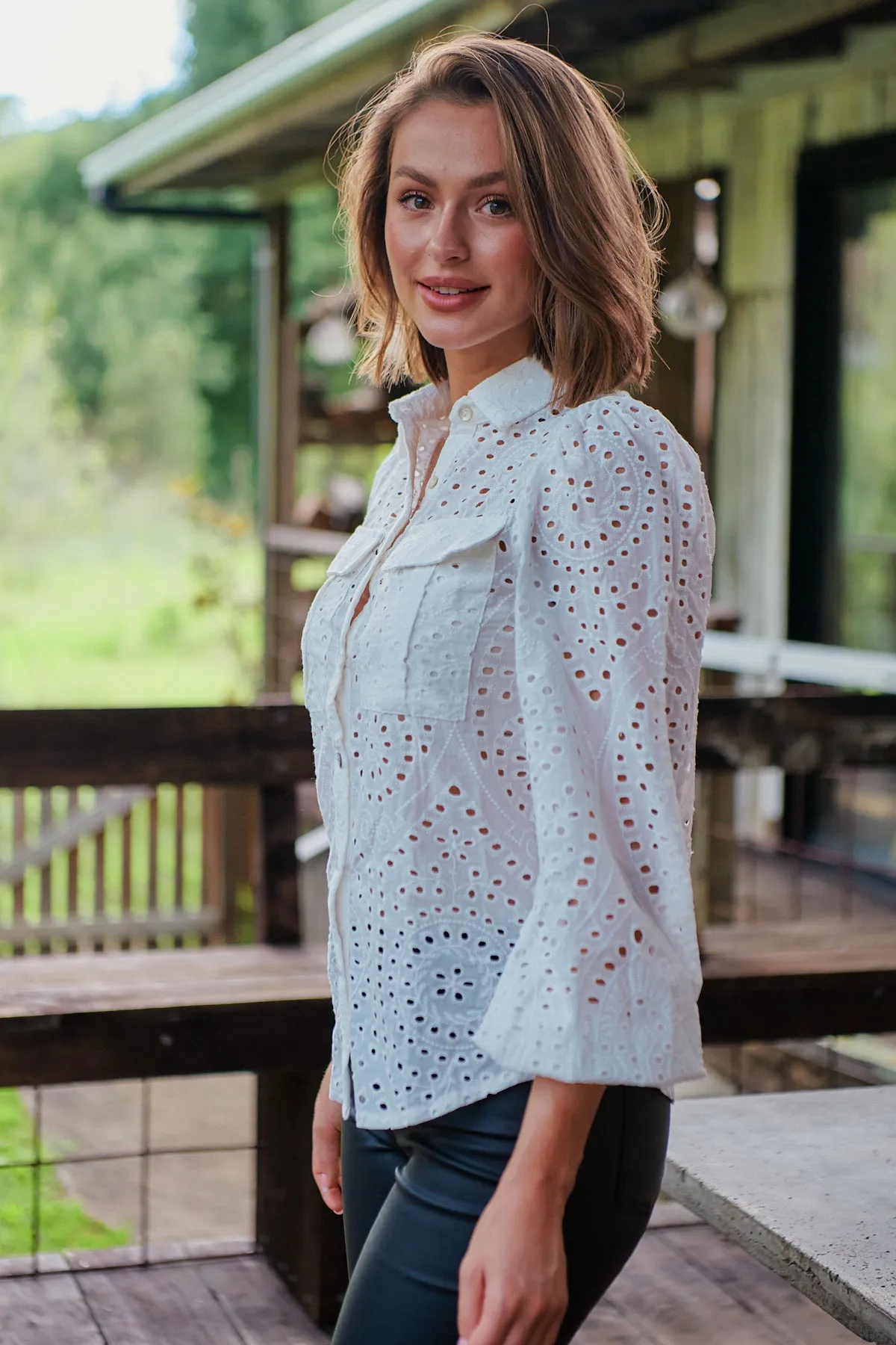 Elandra White Embroidery Long sleeve shirt