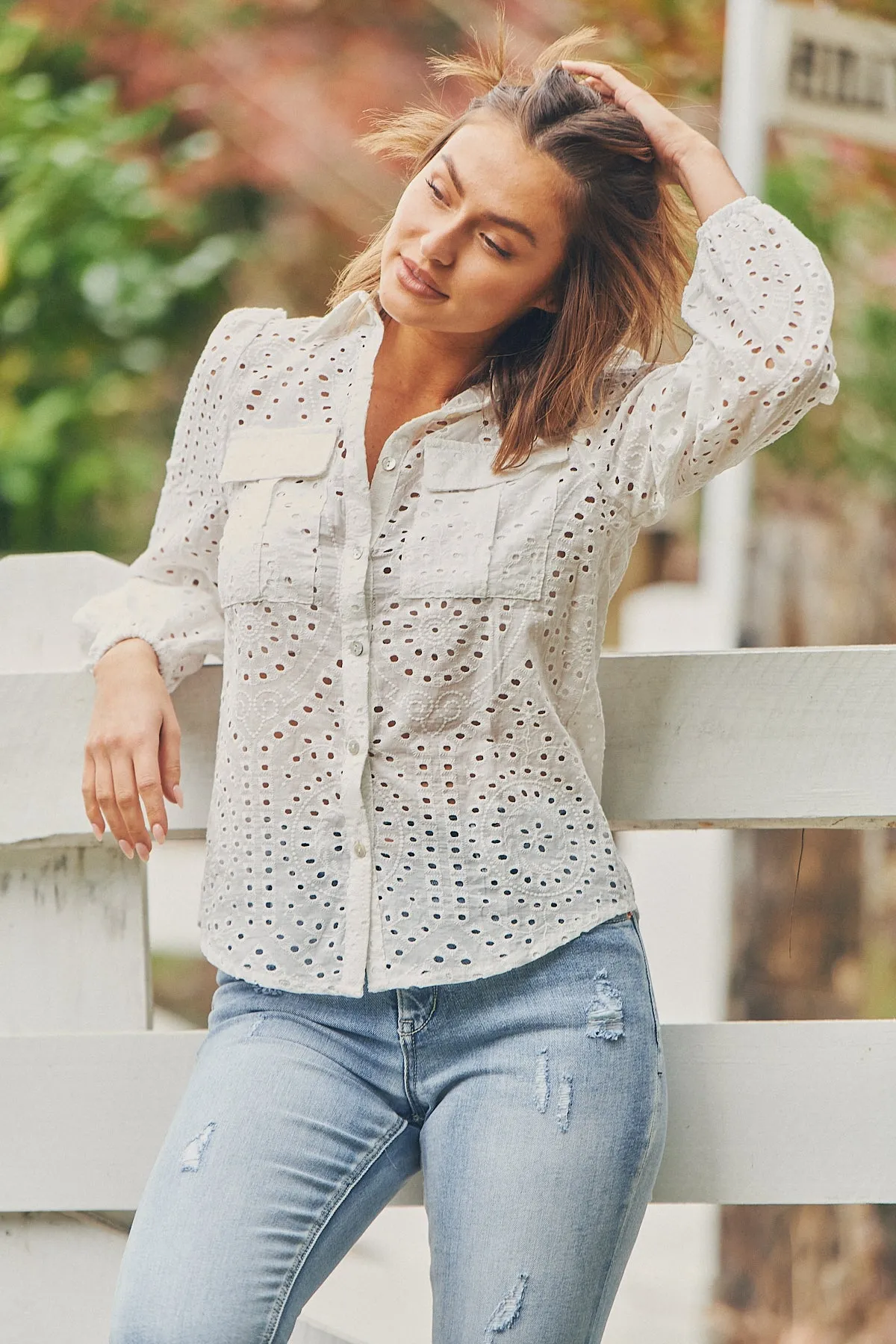 Elandra White Embroidery Long sleeve shirt