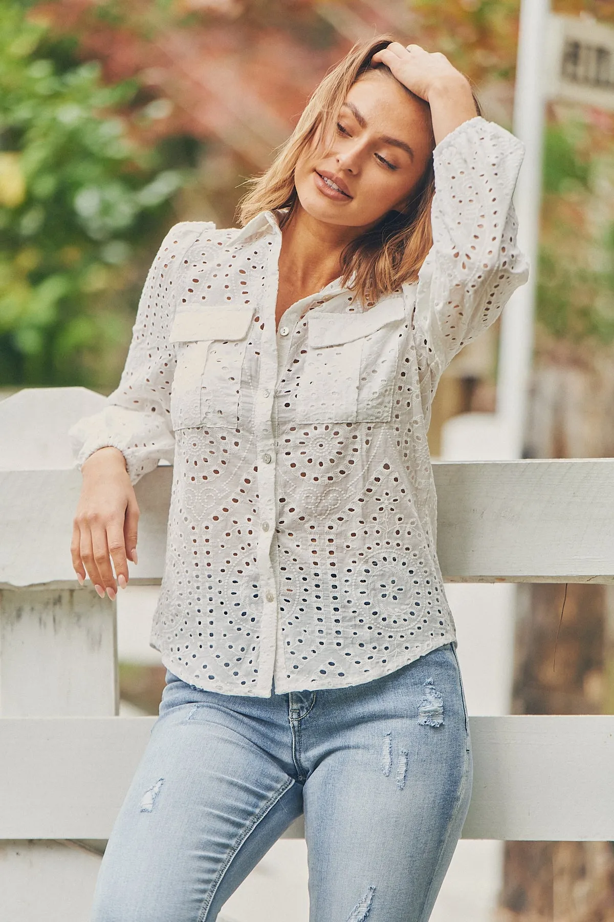 Elandra White Embroidery Long sleeve shirt