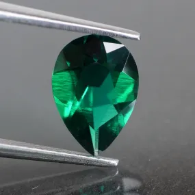 Emerald | Lab-Created Hydrothermal, pear cut 10x7mm, VS 1.43ct