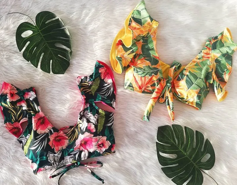 Floral Dreams Bikini-Set mit hoher Taille und Rüschen