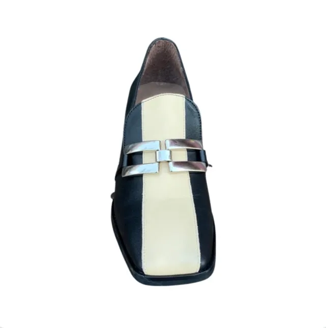 H4323 Black And Cream Loafer