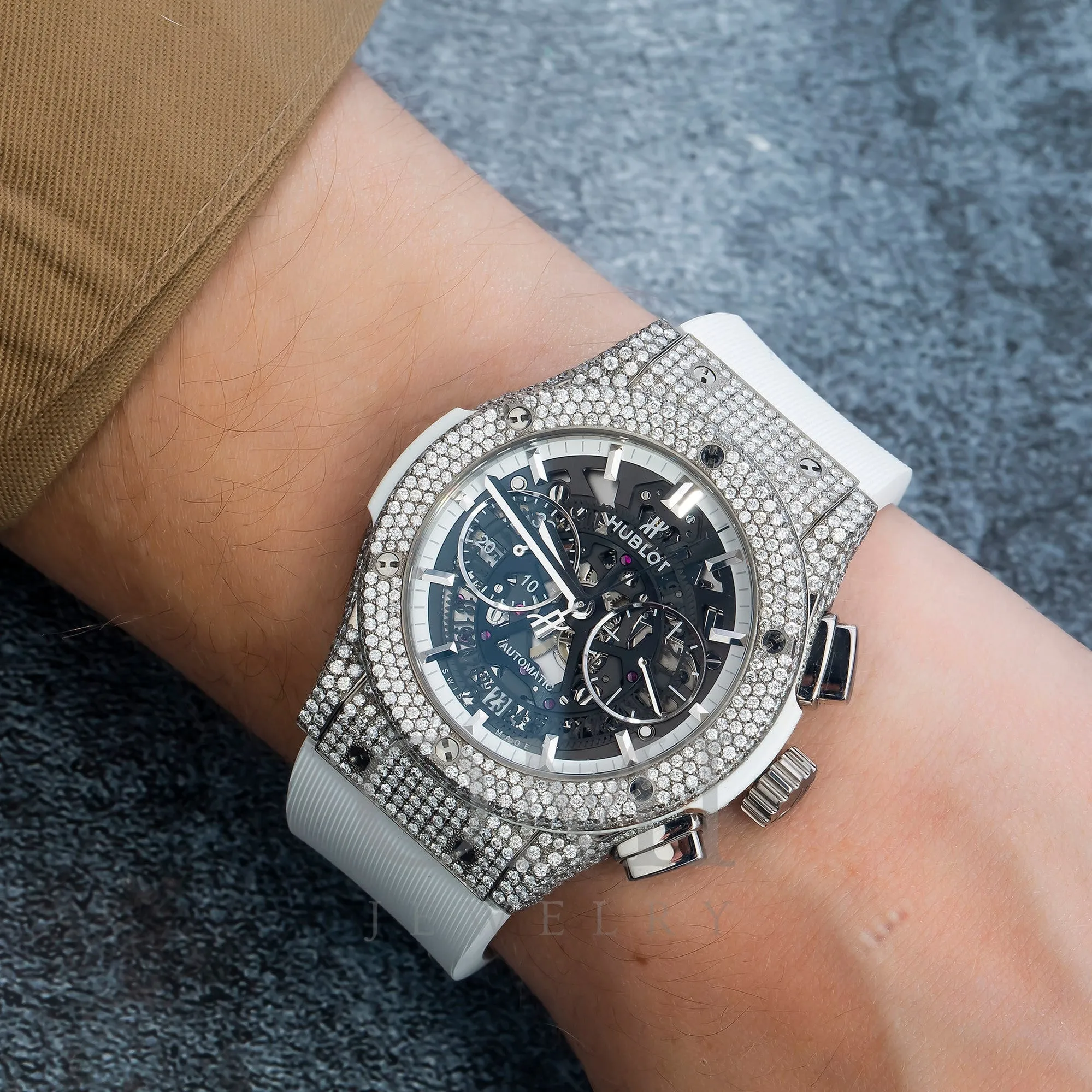 Hublot Classic Fusion Aerofusion 45MM Skeleton Diamond Dial And Bezel With White Rubber Bracelet