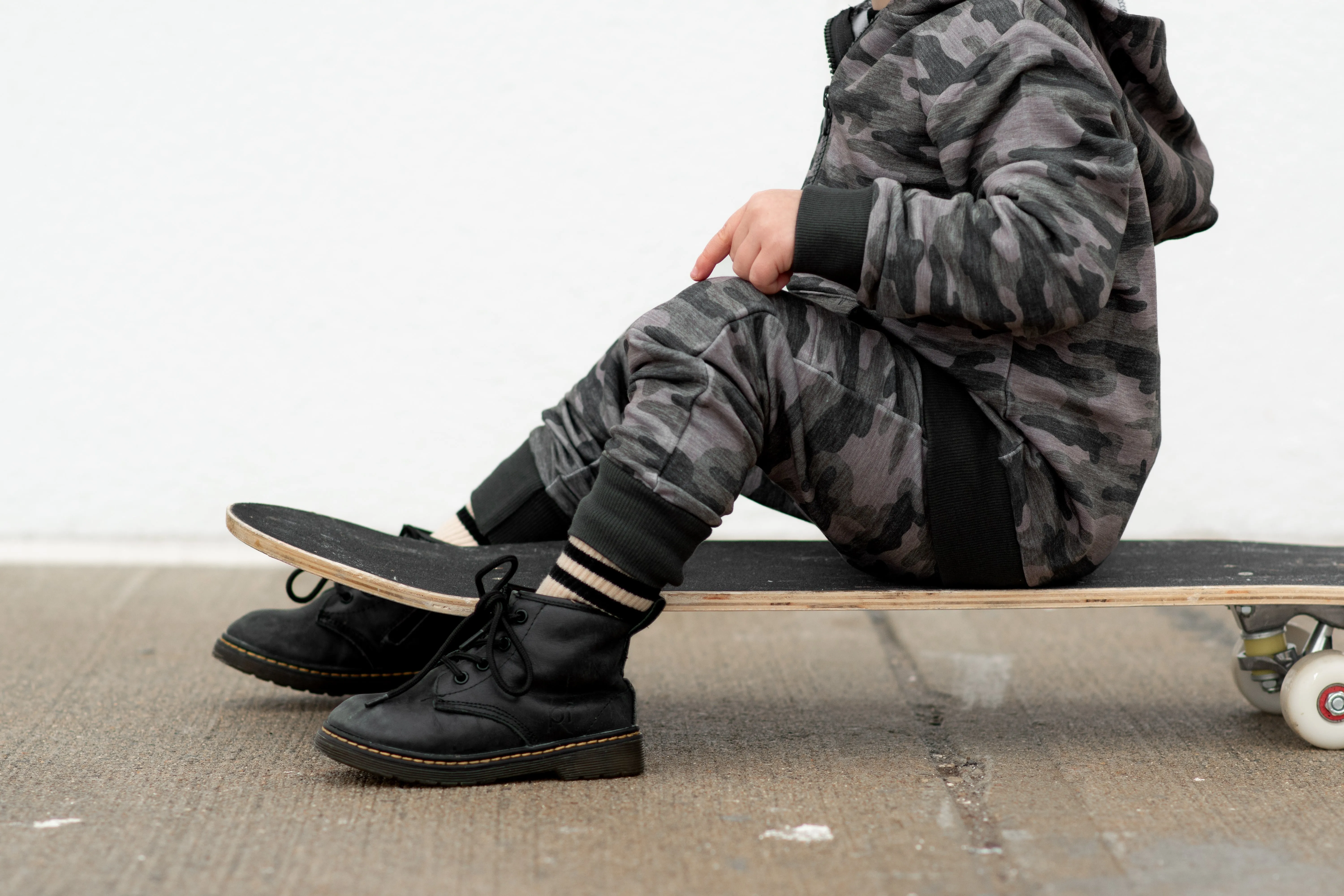 JOGGERS- Chris Camo Bamboo French Terry