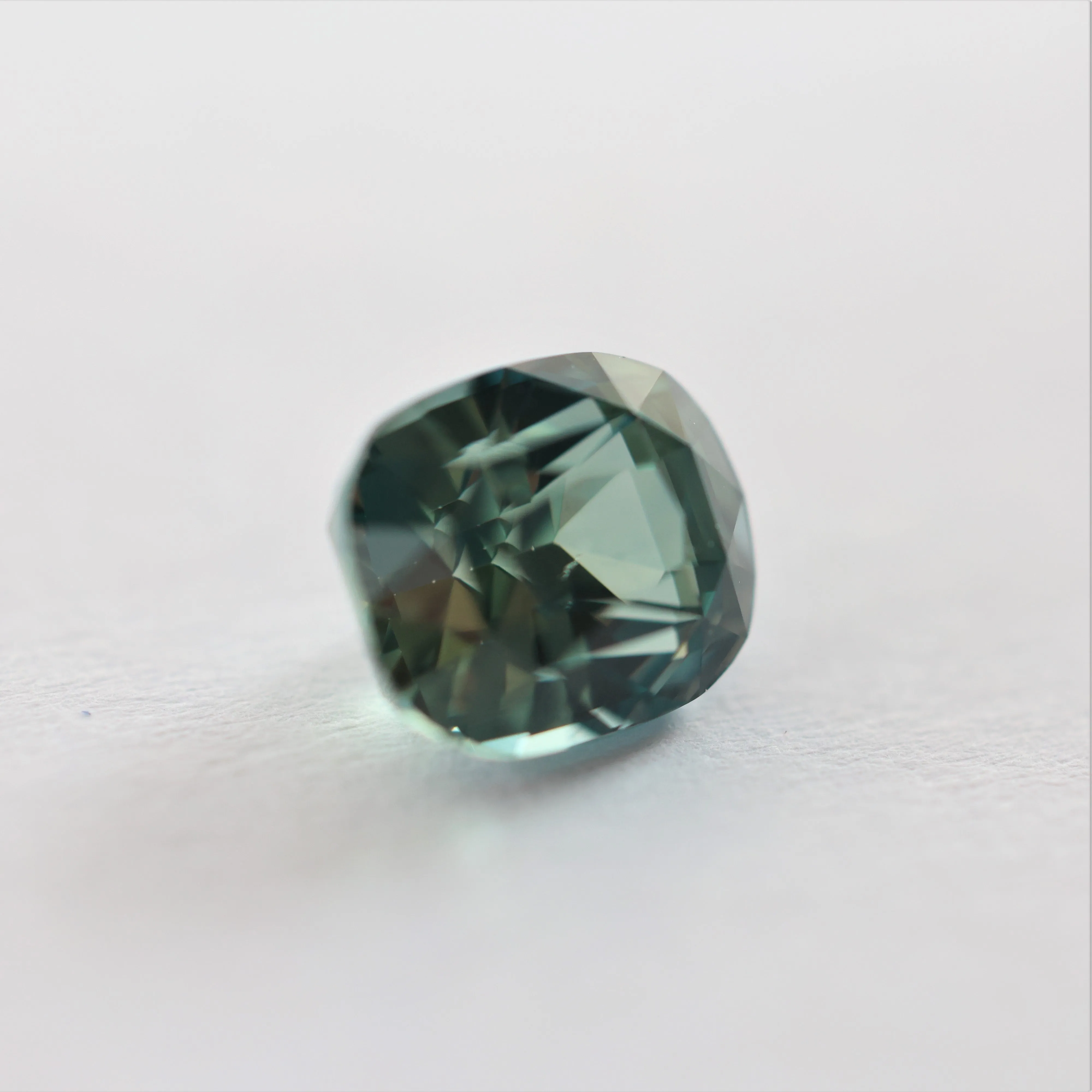 Loose 1.95 Ct Cushion Green Sapphire