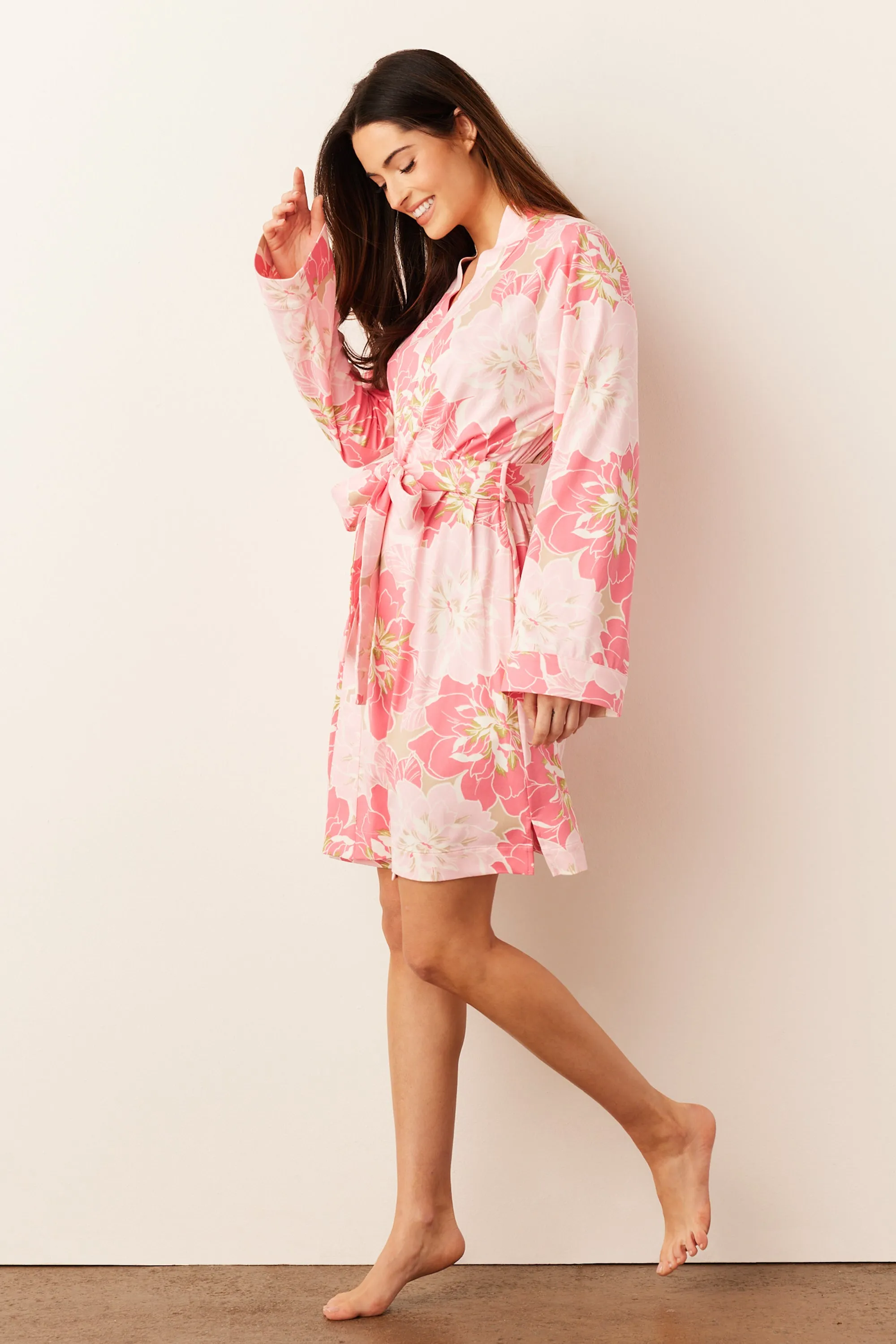 Meadow Classic Short Robe | Dahlia