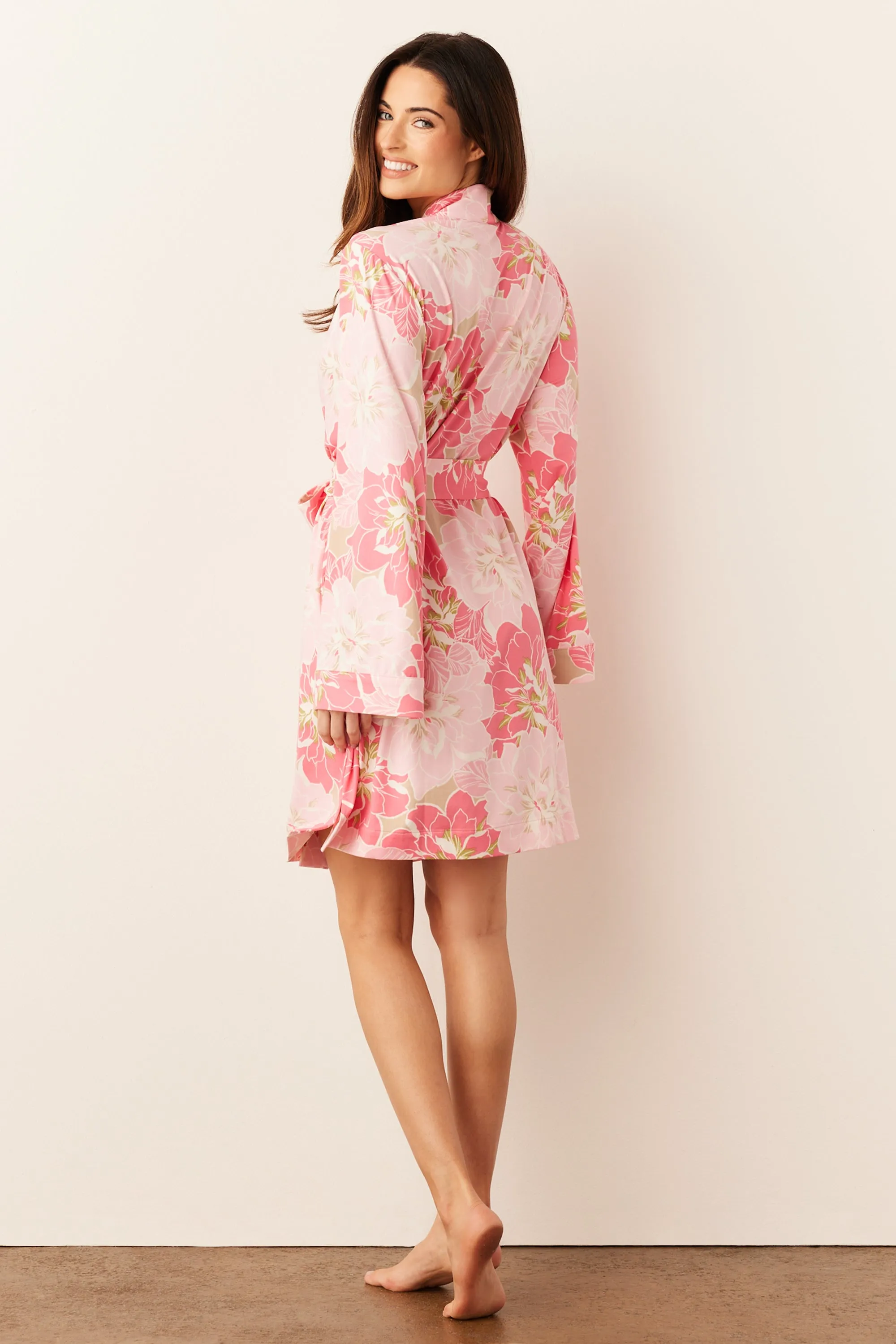 Meadow Classic Short Robe | Dahlia