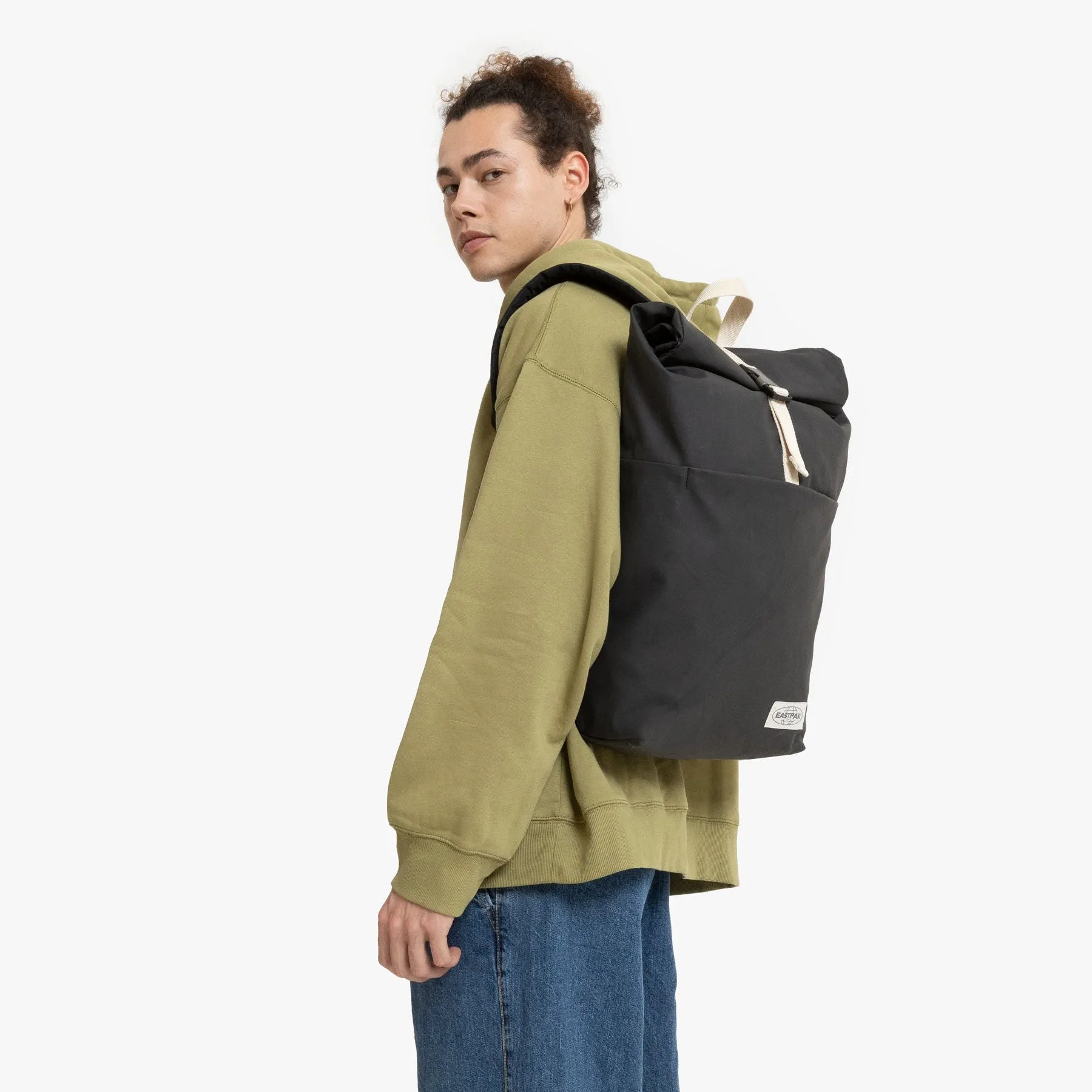 SAC EASTPAK UP ROLL UPGRAINED BLACK