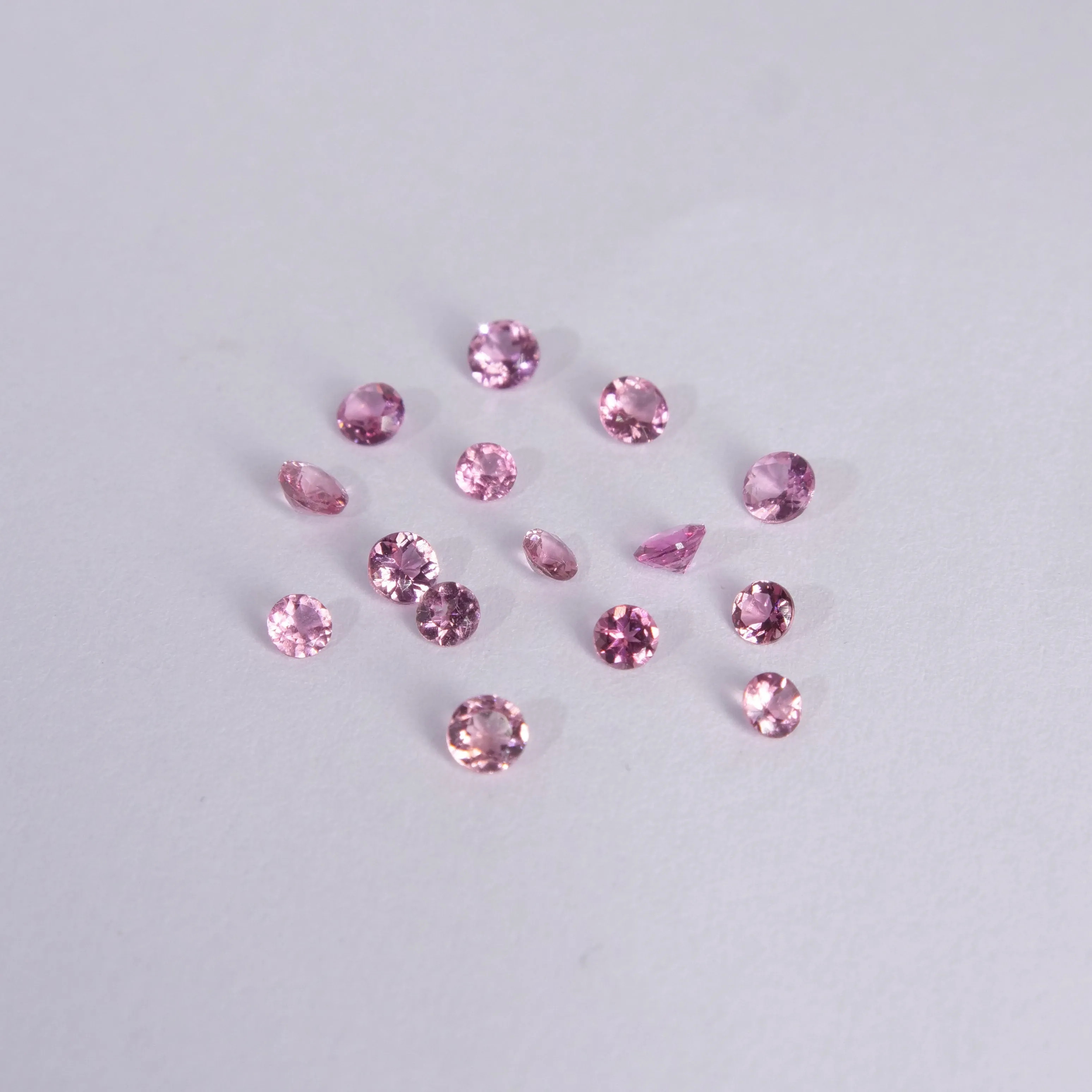 Tourmaline | pink, round cut, accent stone