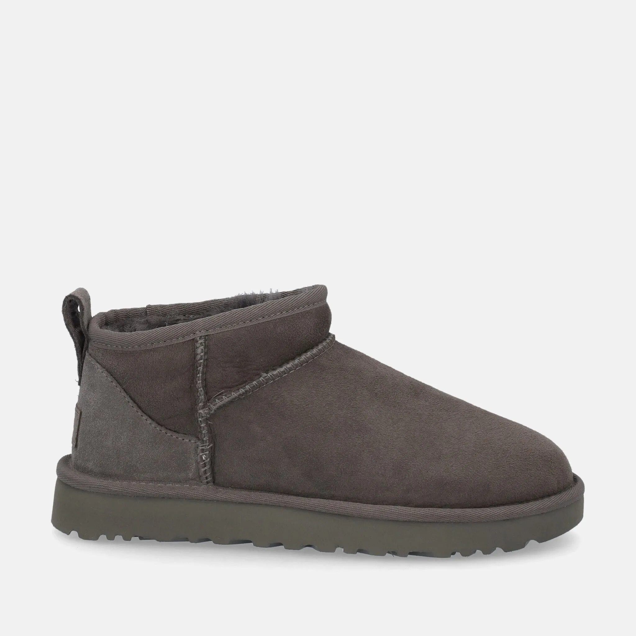 UGG CLASSIC ULTRA MINI