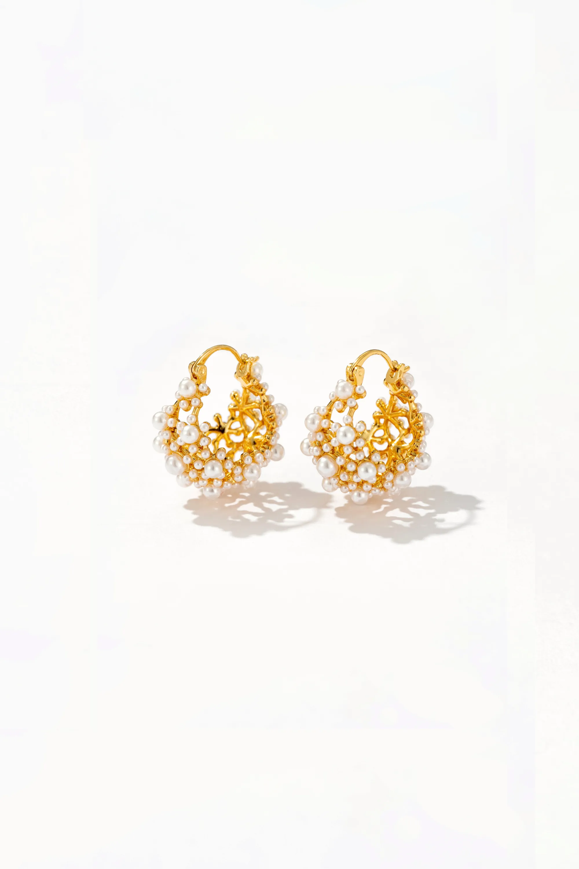 Zinnia Tiny Pearl Hoop Earrings